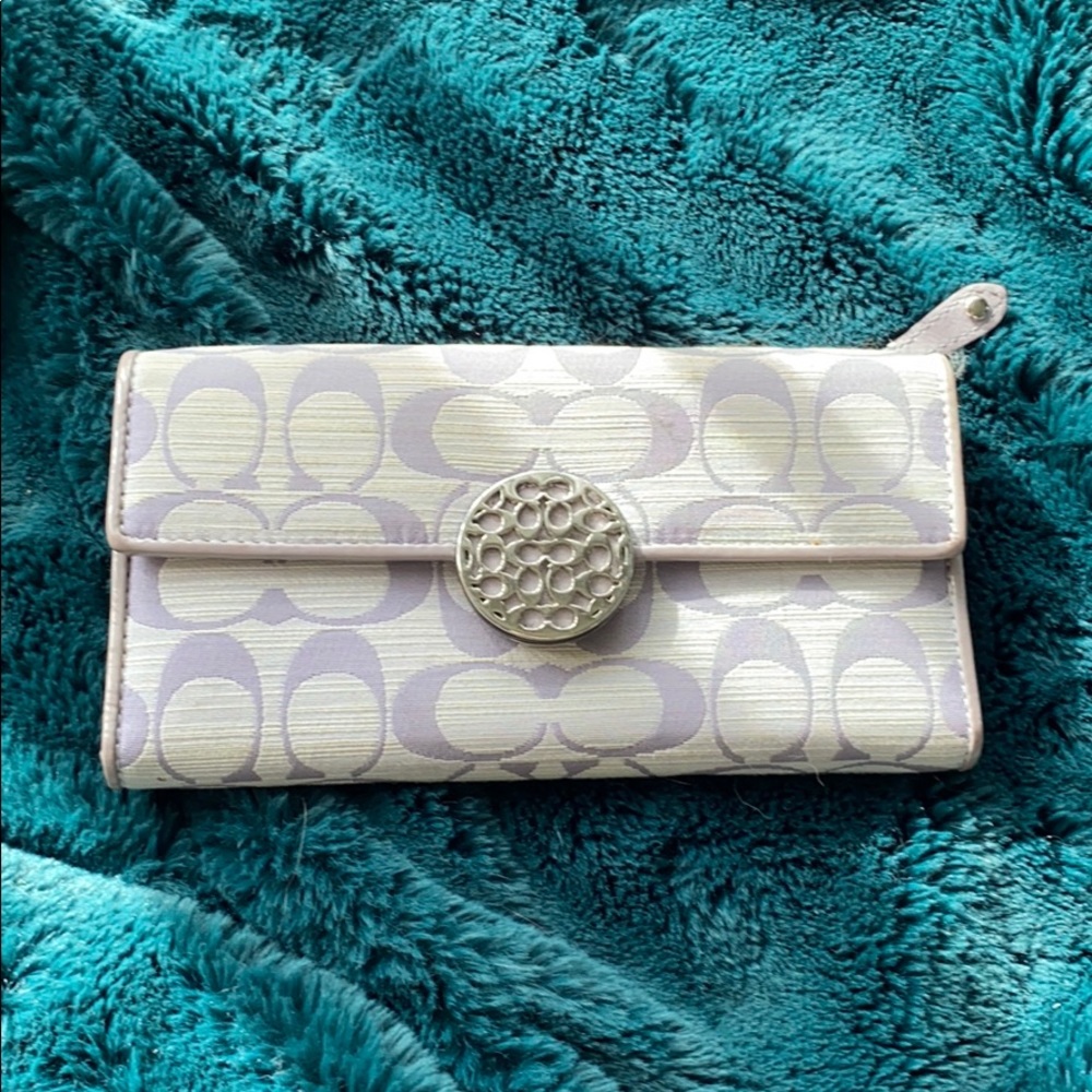 Coach Trifold Logo Wallet with Statement Closure